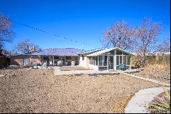 711 Cavalry Court, Taos NM 87564