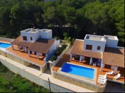 2 Villas for Sale in Moraira, Costa Blanca: Perfect for Families, Teulada 03724