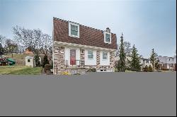 742 Lucy Dr, Bethel Park PA 15236