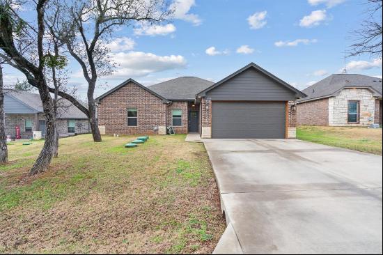 4704 Pecos Street, Granbury TX 76048