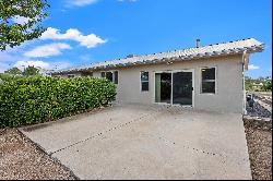 8 Silva Road, Los Lunas NM 87031