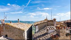 Amalia House with garden and elevator, Cortona - Tuscany