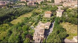 Downtown House with garden, Siena - Tuscany