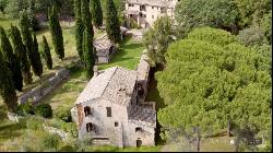 Stone country house in the woods, Monteriggioni, Siena - Tuscany