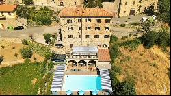 Medieval palace with pool in Castelnuovo Val di Cecina, Pisa - Tuscany