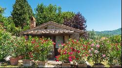 Il Poggio country house with apartments and pool, Arezzo