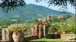 Il Poggio country house with apartments and pool, Arezzo