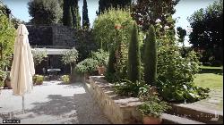 Stone villa with garden in Cortona, Arezzo - Tuscany