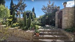 Stone villa with garden in Cortona, Arezzo - Tuscany