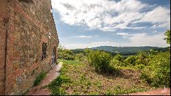 Corte House to be restored for sale in  Montepulciano-Tuscany