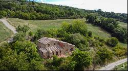 Corte House to be restored for sale in  Montepulciano-Tuscany