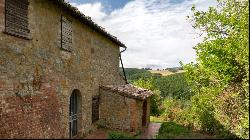 Corte House to be restored for sale in  Montepulciano-Tuscany