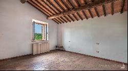 Corte House to be restored for sale in  Montepulciano-Tuscany