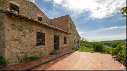 Corte House to be restored for sale in  Montepulciano-Tuscany