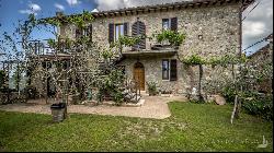 Palace Tentennano, with garden, Castiglione d'Orcia, Siena