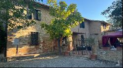 The Secular Olive Trees luxury B&B with view of Siena - Tuscany