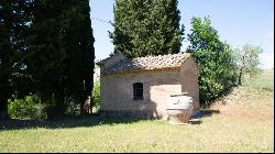 18th-century Stone Country House, Asciano, Siena - Tuscany