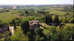 18th-century Stone Country House, Asciano, Siena - Tuscany