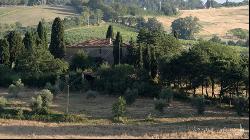 Farmhouse in the hills, Torrita di Siena, Siena - Tuscany