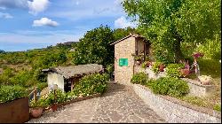 Casale Gervasio with open views, Città della Pieve– Umbria