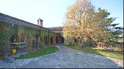 Villa Elena with porticoes and olive grove, Montepulciano - Tuscany