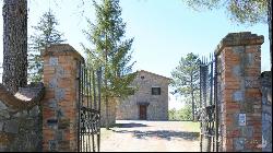 La Sorgente country house with olive grove, Città della Pieve