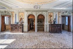 Prestigious frescoed Venetian villa in the Treviso hills