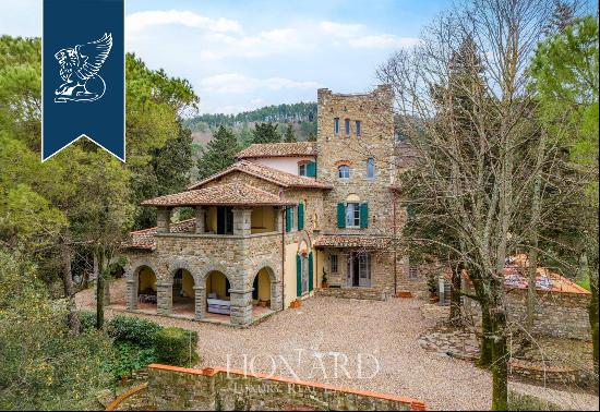 Wonderful historical villa with a garden for sale in Fiesole