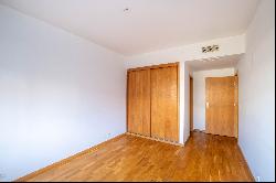 Flat, 2 bedrooms, for Rent