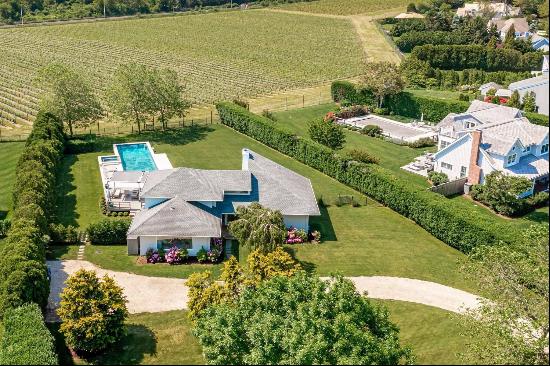 Water Mill- Vineyard Retreat with Stunning Views