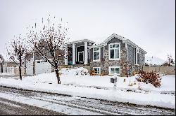 Beautiful Modern Home in The Cottonwoods of Mtn. Green