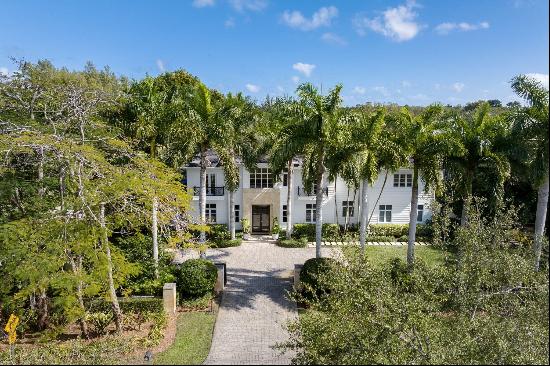 9001 Banyan Dr,Coral Gables, FL, 33156