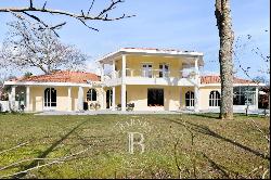 BIARRITZ, BEAUTIFUL HOUSE ON 1900 M² LAND