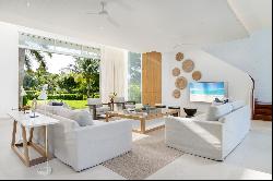 Beach Enclave Grace Bay, Villa 2