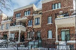 Beautiful 2-storey townhome