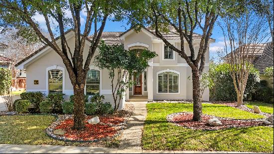 Stunningly Updated Home in Desirable Edgewater Neighborhood