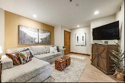 Charming Jupiter Inn Condo - Prime Location in Park City