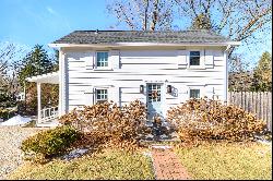 Quaint Colonial in Desirable Cranbury Neighborhood