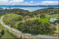 Lago Arenal Highlands