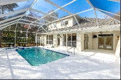 Updated Spacious Home With Screened Saltwater Pool In Gated Destin Community 