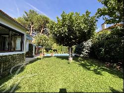 Town house for sale in downtown Aix-en-Provence with swimming pool, summer kitchen and qui