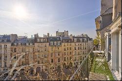 Duplex with Balcony-Terrace on Place Dauphine