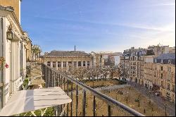 Duplex with Balcony-Terrace on Place Dauphine