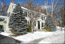 32 Court Ln,Concord, MA, 01742