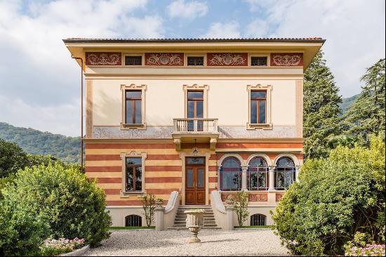 Magnificent period residence on Lake Maggiore