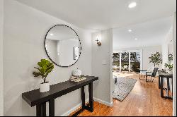 Vibrant Condo in the Heart of Downtown Menlo Park