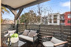 Vibrant Condo in the Heart of Downtown Menlo Park