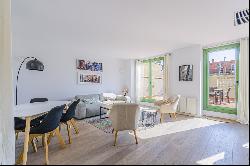 Beautiful renovated penthouse with 70m2 of Terrace in Dreta de l'Eixample