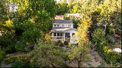 122 Grove Street, Nevada City, CA 95959