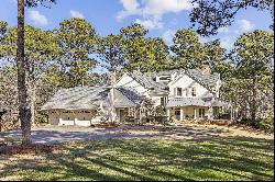 Roswell Estate: Timeless Elegance on Four+/- Acres